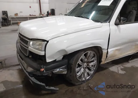 2006 Chevrolet Silverado C1500 from USA, damaged, VIN 1GCEC14X86Z137556